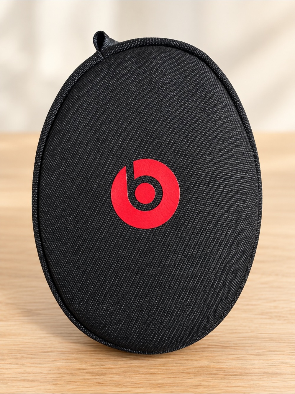 Beats by Dre Black Headphone Carrying Case with Red Logo